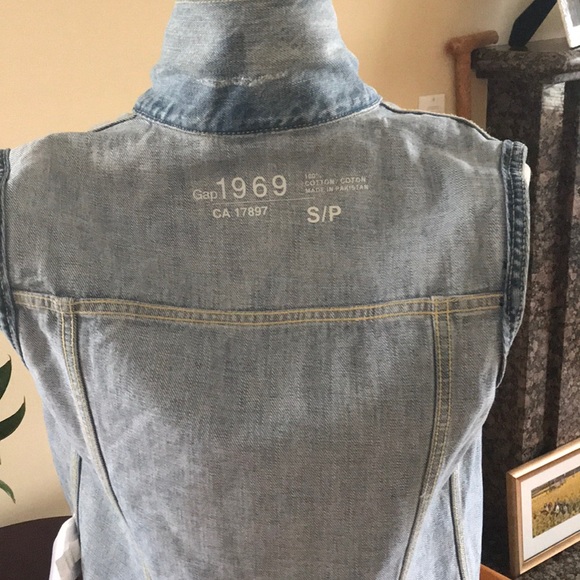 Gap 1969 Jean Vest - Picture 3 of 3